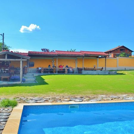 Villa Aya Smochevo ภายนอก รูปภาพ